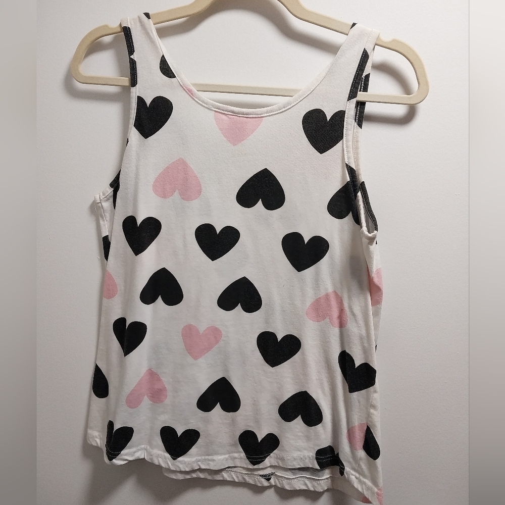 Heart Pattern Tank Top - Picture 3 of 3